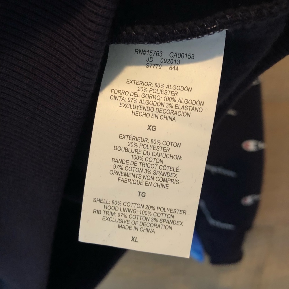 Supreme x Champion Script Crewneck Sweatshirt - Picture 6 of 7